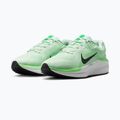 Vyriški bėgimo bateliai Nike Winflo 11 barely green / black / green strike 3