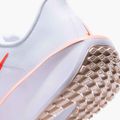 Moteriški bėgimo batai Nike Quest 6 white / bright crimson / washed coral 9