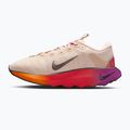 Moteriški treniruočių batai Nike Motiva SE pearl white/pale ivory/vivid purple/mtl gold grain 2
