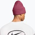 Žieminė kepurė Nike Peak Futura Beanie sweet beet/white 3