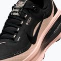 Moteriški bėgimo bateliai Nike Vomero 18 GORE-TEX black/crimson tint/black/black 9