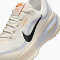 Moteriški bėgimo bateliai Nike Vomero 18 GORE-TEX pale ivory/football grey/sundial/sequola 7