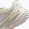 Moteriški bėgimo batai Nike Vomero 18 ESS summit white/chalk/sea glass/white 16