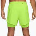 Vyriški bėgimo šortai Nike Stride Dri-Fit Hybrid 5" volt ice 2