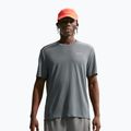 Vyriški bėgimo marškinėliai Nike Miler Dri-Fit UV smoke grey