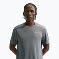 Vyriški bėgimo marškinėliai Nike Miler Dri-Fit UV smoke grey 4