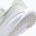 Moteriški bėgimo batai Nike Revolution 8 off white/barely green/metallic silver 5