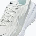 Vyriški bėgimo batai Nike Revolution 8 summit white/white/metallic silver 4