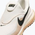 Vyriški bėgimo batai Nike Revolution 8 EasyOn pale ivory/sail/linen/black spruce 3