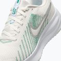 Moteriški bėgimo batai Nike Run Defy summit white/white/metallic silver 3