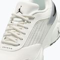 Moteriški batai Jordan Trunner Flow summit white/metallic silver/black 3