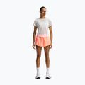 Vyriški bėgimo šortai Nike Swift Breathe Dri-Fit Mid-Rise 2.5" orange pulse/photon dust 2