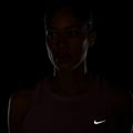 Moteriški bėgimo marškinėliai Nike Tempo Dri-Fit Tank Top pink smoke 7