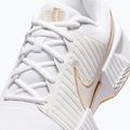 Moteriški teniso bateliai Nike GP Challenge Pro white/summit white/linen/light orewood brown 4