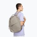 Miesto kuprinė Nike Aura 24 l cream ii/cream ii/metallic silver brl 7