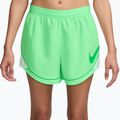 Moteriški bėgimo šortai Nike Tempo Dri-Fit Unlined illusion green/barely green/green spark