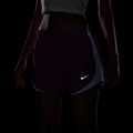 Moteriški bėgimo šortai Nike Tempo Dri-Fit Mid-Rise bold berry/purple pulse 6
