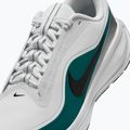 Vyriški bėgimo batai Nike Revolution 8 Utility off white/bright spruce/black 5