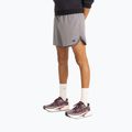 Vyriški bėgimo šortai New Balance Run Essentials 5" Short off-line grey/smoked violet