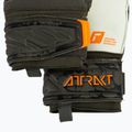Reusch Attrakt Grip Finger Support vartininko pirštinės žalios-oranžinės 5370010-5556 3
