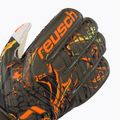 Reusch Attrakt Grip vartininko pirštinės žalios 5370018-5556 3
