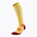 Moteriškos kompresinės kojinės CEP Run Tall 5.0 marigold/burgundy 2