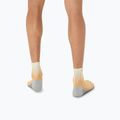 Kojinės ASICS Performance Run Quarter oatmeal/feather grey/pepper 6