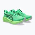Moteriški bėgimo bateliai ASICS Novablast 5 vital green/black 10