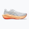 Moteriški bėgimo batai ASICS Novablast 6 white/vivid coral 2