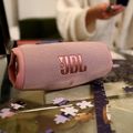 JBL Charge 5 mobilioji kolonėlė rožinės spalvos JBLCHARGE5PINK 7