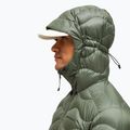 Vyriška pūsta striukė Peak Performance Helium Down Hood pine needle 3