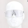 Oakley Sutro matinės baltos/skaidrios iki juodos spalvos fotochrominiai dviratininkų akiniai 0OO9406 11