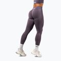 Moteriškos treniruočių tamprės NEBBIA Flow Seamless Maximum Push-Up dark grey 3