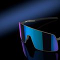 "Oakley Sutro Ti" satininio švino/prizminio safyro akiniai nuo saulės 10