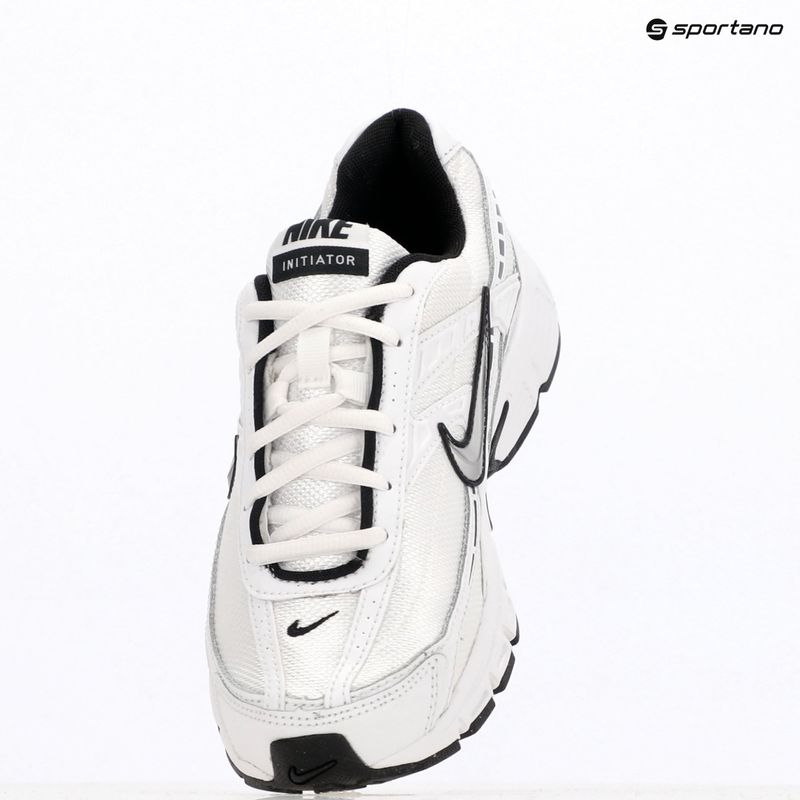 Moteriški batai Nike Initiator white/white/black/metallic silver 9