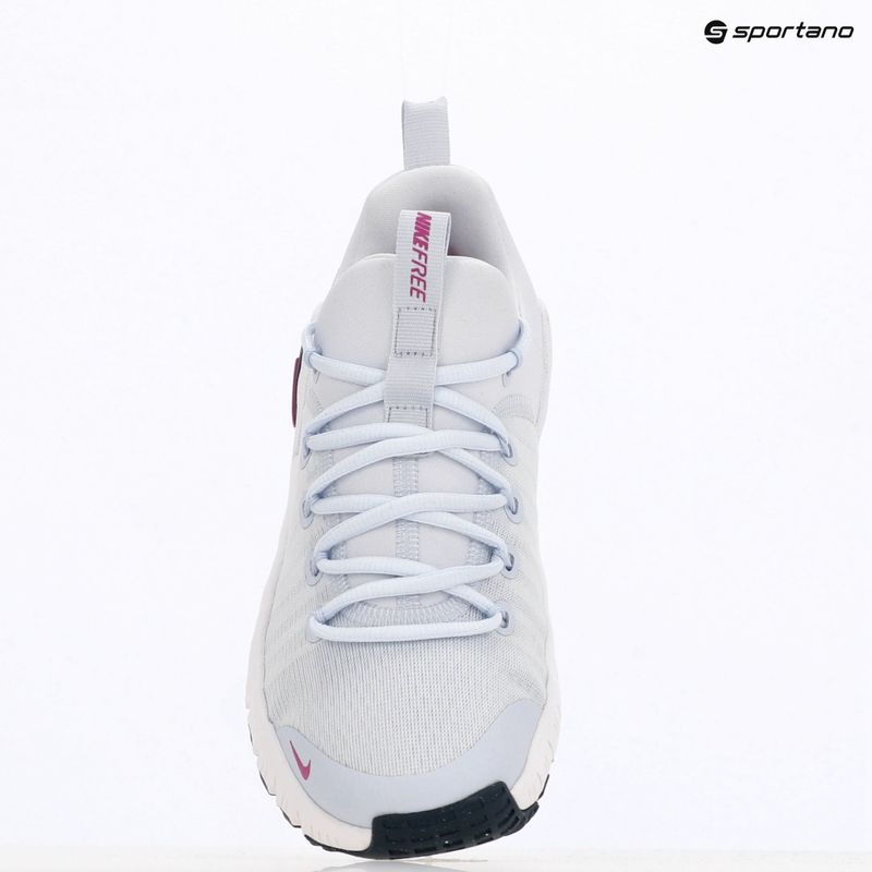 Moteriški treniruočių batai Nike Free Metcon 6 grey / armory navy / hot fuchsia 9