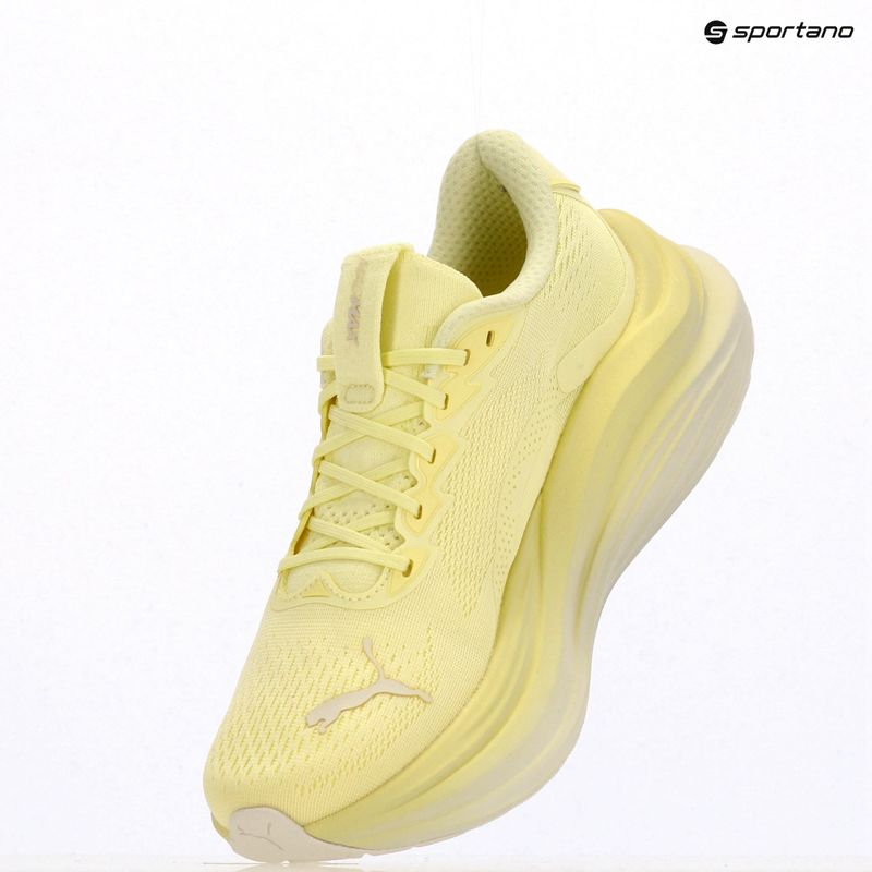 Moteriški bėgimo bateliai PUMA MagMax Nitro gold moon 9