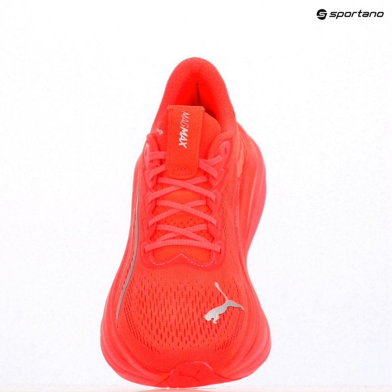 Moteriški bėgimo batai PUMA MagMax Nitro glowing red/puma silver 11
