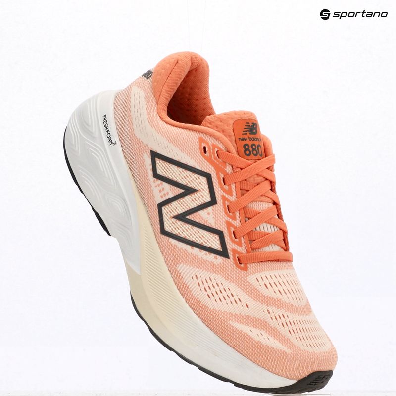 Moteriški bėgimo bateliai New Balance Fresh Foam 880 v15 peach nectar 9