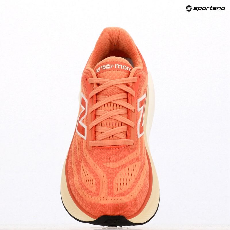 Moteriški bėgimo bateliai New Balance Fresh Foam More V6 peach nectar 9