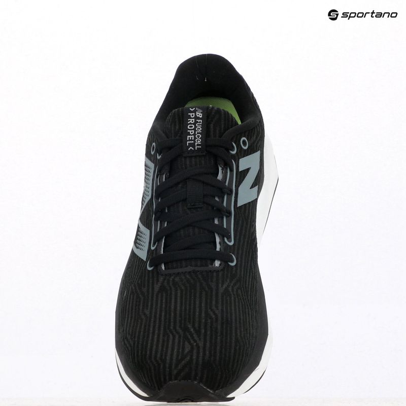 Vyriški bėgimo bateliai New Balance FuelCell Propel v5 juodi 9