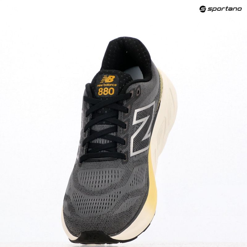 Vyriški bėgimo bateliai New Balance Fresh Foam 880 v15 juodi 9