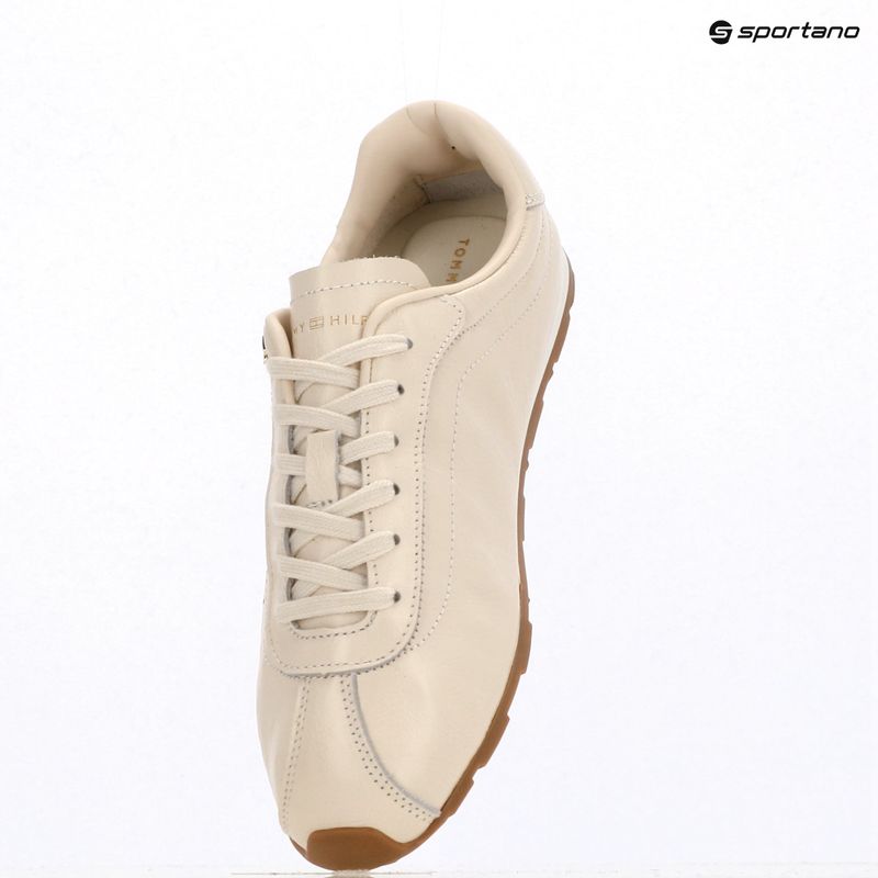 Moteriški batai Tommy Hilfiger Low Profile Runner soft cream 9