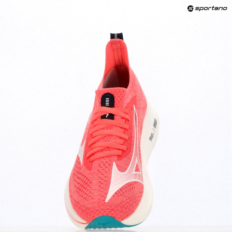 Moteriški bėgimo bateliai Mizuno Neo Zen Icelandic striking coral/white/baritone blue 9