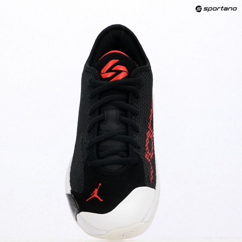 Vaikiški krepšinio bateliai Jordan Gap 77 GS Jr black/white/university red 10