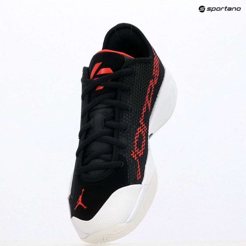 Vyriški krepšinio bateliai Jordan Gap 77 black/white/university red 12