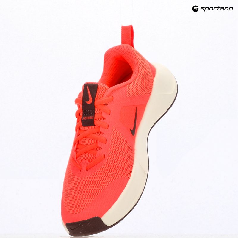 Moteriški treniruočių batai Nike MC Trainer 3 hot lava/soft pearl/tattoo 11