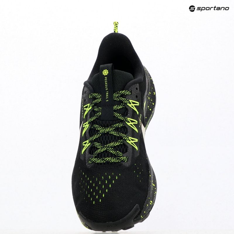 Vyriški bėgimo batai Nike Pegasus Trail 5 black/volt ice/phantom 11