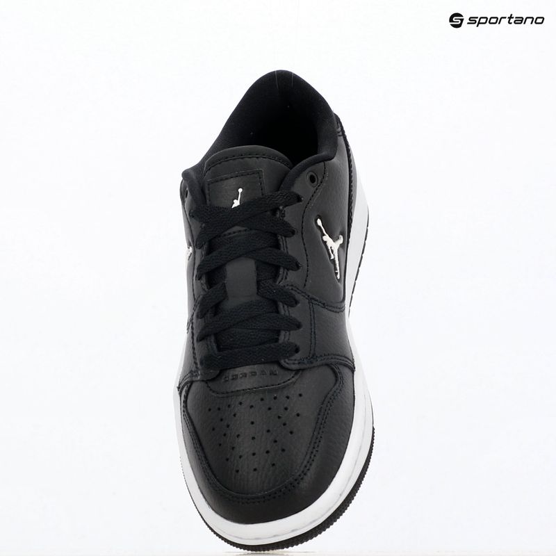 Vaikiški batai Jordan Court Connect Low black/white 19