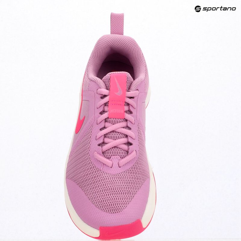 Moteriški treniruočių batai Nike MC Trainer 3 light magenta/sail/hyper pink 10